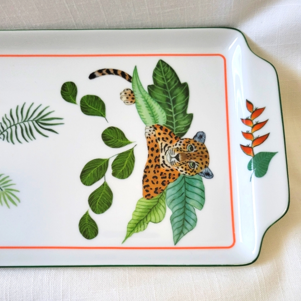 COPY - Lynn Chase Beautiful Rainforest Sandwich Tray - Picture 5 of 12